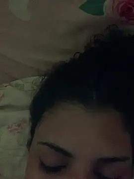 luluzinhax online show from February 6, 2:18 am