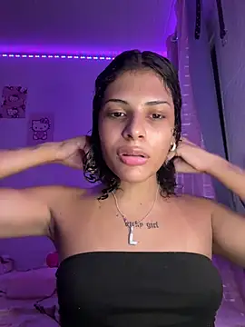 luluzinhax online show from March 30, 4:25 am