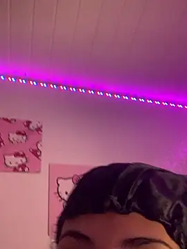 luluzinhax online show from February 5, 1:07 pm