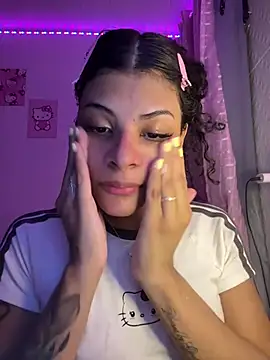 luluzinhax online show from April 11, 3:14 am