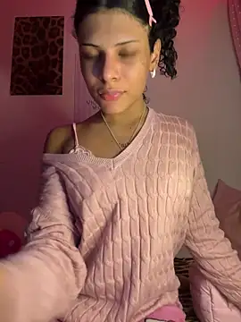 luluzinhax online show from May 28, 4:09 am