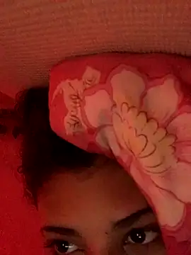 luluzinhax online show from September 25, 2:01 pm