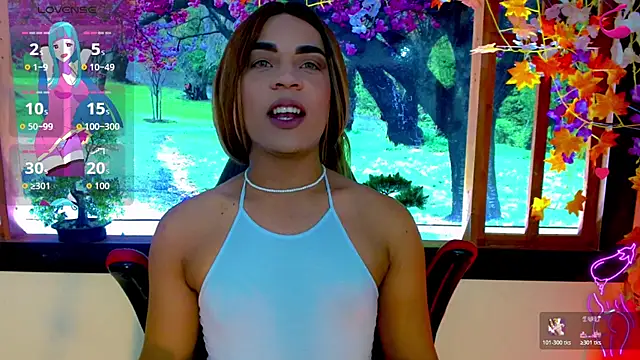 Snapshot of Cristal_Villael chatting on November 21, 3:38 am Cristal Villael online show from November 21, 3:38 am