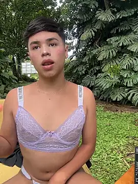 Snapshot of Matt_Swett chatting on September 19, 4:11 pm Matt Swett online show from September 19, 4:11 pm