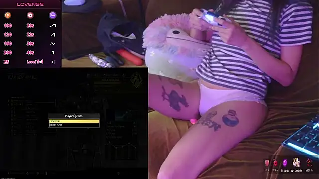 mmmminaDarling online show from June 9, 10:33 pm