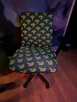 mmmminaDarling online show from February 19, 5:37 am