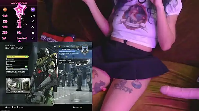 mmmminaDarling online show from May 2, 1:11 am