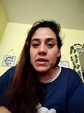 denissebombon online show from February 2, 3:55 pm