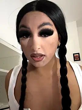 Snapshot of Britany_dirty chatting on September 10, 7:35 pm Britany dirty online show from September 10, 7:35 pm