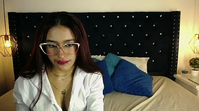 miss aris online show from September 25, 2:28 am