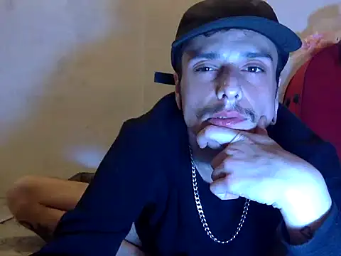 chrisalmeid  online show from October 9, 5:19 am