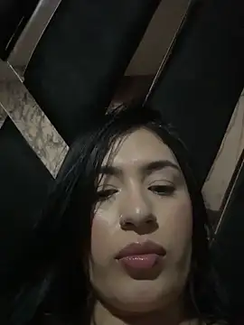 miniSexygirl scarlett online show from May 17, 2:22 am