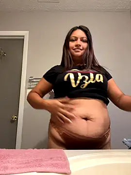 Snapshot of pocahonta69mermaid chatting on October 9, 3:23 pm pocahonta69mermaid online show from October 9, 3:23 pm