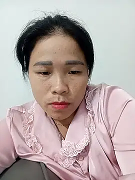 Snapshot of sumy-00 chatting on May 20, 5:10 pm sumy-00 online show from May 20, 5:10 pm