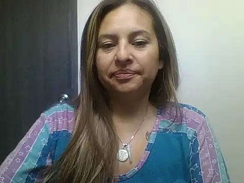 Valery  Rouse  online show from January 8, 3:07 pm