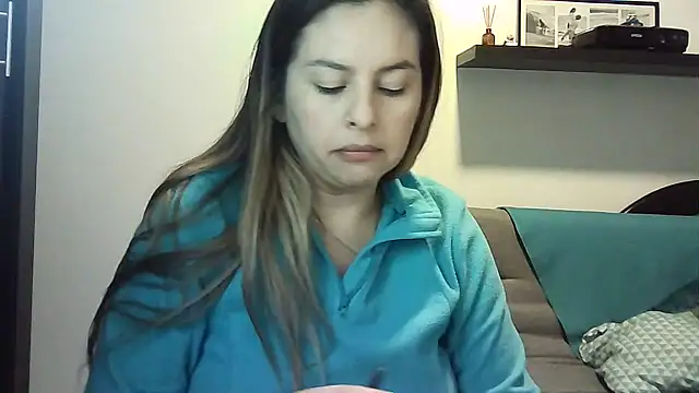 Snapshot of Valery__Rouse_ chatting on July 10, 12:38 pm Valery Rouse online show from July 10, 12:38 pm