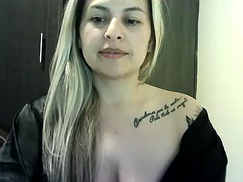 Valery  Rouse  online show from November 10, 3:11 am