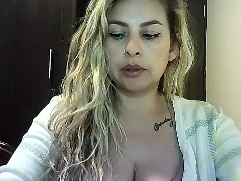 Valery  Rouse  online show from November 26, 4:01 am