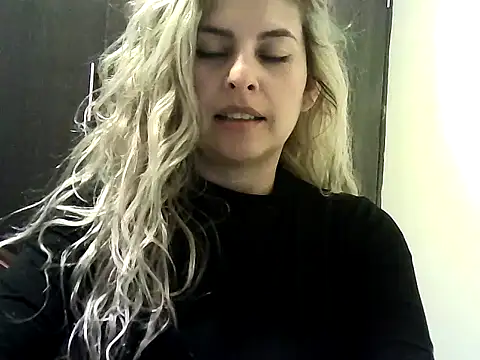 Valery  Rouse  online show from October 26, 4:35 am