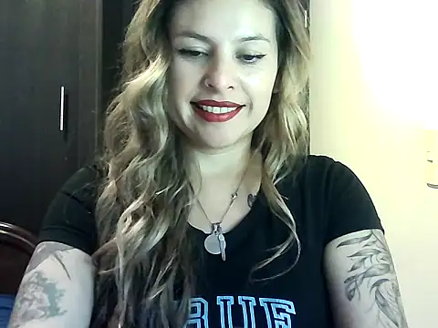 Valery  Rouse  online show from March 22, 8:21 pm