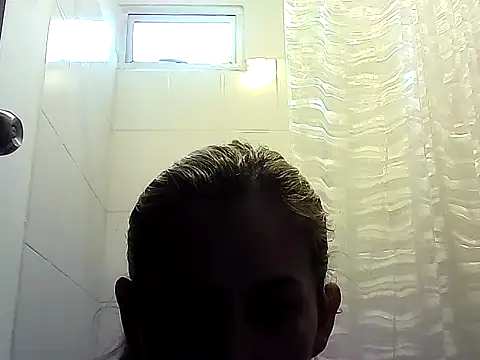 Valery  Rouse  online show from October 3, 8:43 pm