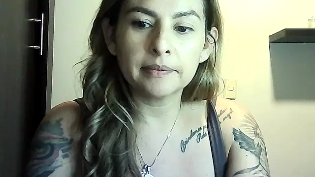 Valery  Rouse  online show from March 31, 1:29 am