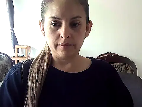 Valery  Rouse  online show from November 14, 3:05 pm