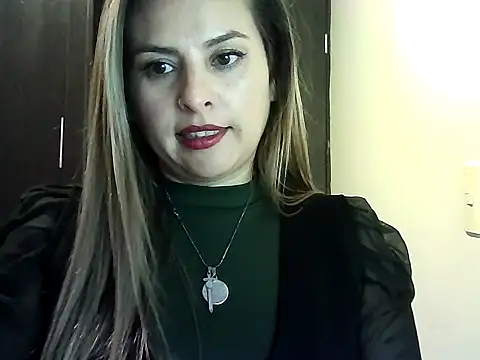 Valery  Rouse  online show from February 22, 3:09 am