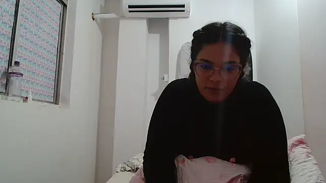 SecretBrunette online show from November 5, 4:59 am