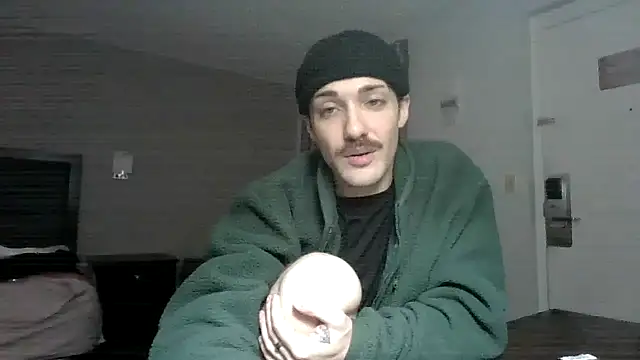 Snapshot of Jbenz420 chatting on February 14, 8:47 am Jbenz420 online show from February 14, 8:47 am