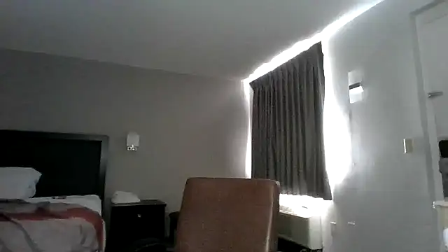 Snapshot of Jbenz420 chatting on February 9, 8:18 pm Jbenz420 online show from February 9, 8:18 pm