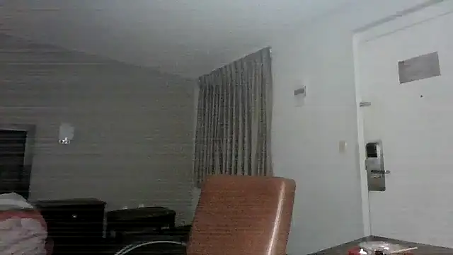 Snapshot of Jbenz420 chatting on February 16, 11:24 pm Jbenz420 online show from February 16, 11:24 pm