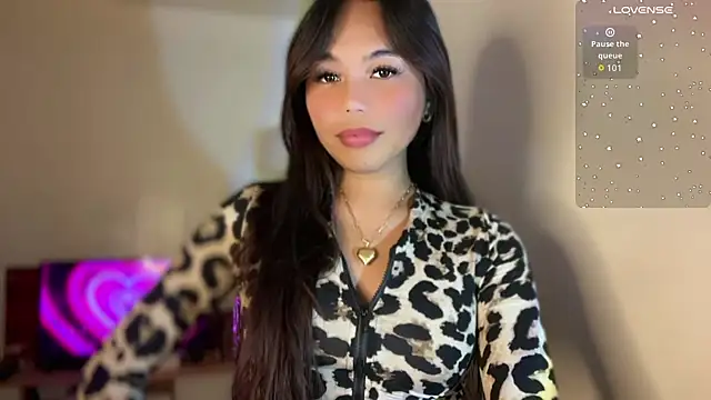  petitegirlx69  online show from January 9, 5:53 pm