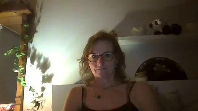 Valinella online show from September 18, 8:01 pm