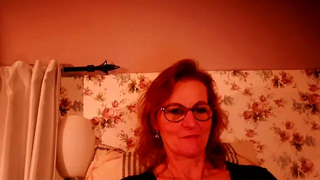 Valinella online show from February 17, 7:33 pm