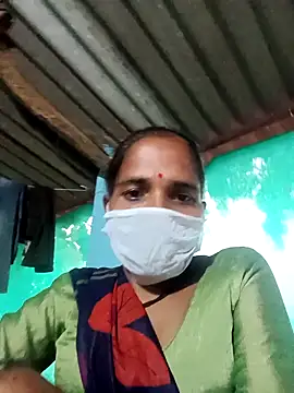 Snapshot of Hot-honi chatting on October 31, 12:02 pm Hot-honi online show from October 31, 12:02 pm