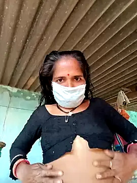 Snapshot of Hot-honi chatting on October 8, 4:14 am Hot-honi online show from October 8, 4:14 am