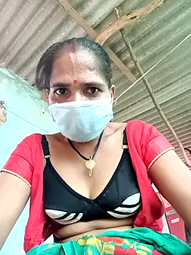 Snapshot of Hot-honi chatting on September 13, 10:48 am Hot-honi online show from September 13, 10:48 am