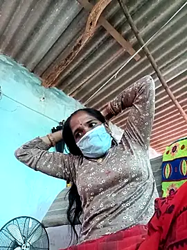 Snapshot of Hot-honi chatting on October 3, 3:52 am Hot-honi online show from October 3, 3:52 am