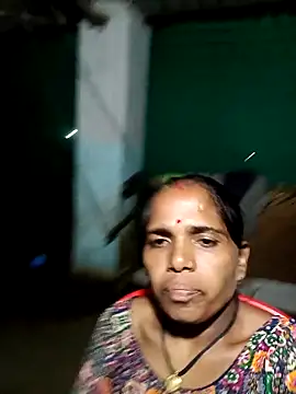 Snapshot of Hot-honi chatting on September 9, 2:37 pm Hot-honi online show from September 9, 2:37 pm