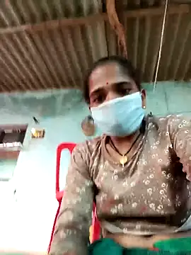 Snapshot of Hot-honi chatting on September 20, 12:10 pm Hot-honi online show from September 20, 12:10 pm