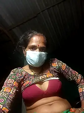 Snapshot of Hot-honi chatting on October 2, 3:26 pm Hot-honi online show from October 2, 3:26 pm