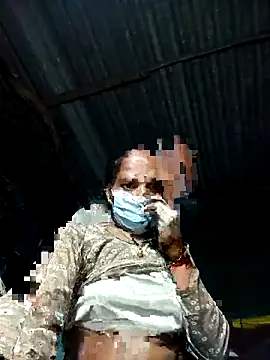 Snapshot of Hot-honi chatting on November 1, 2:55 pm Hot-honi online show from November 1, 2:55 pm