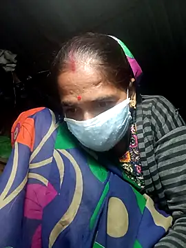 Snapshot of Hot-honi chatting on November 7, 2:43 pm Hot-honi online show from November 7, 2:43 pm