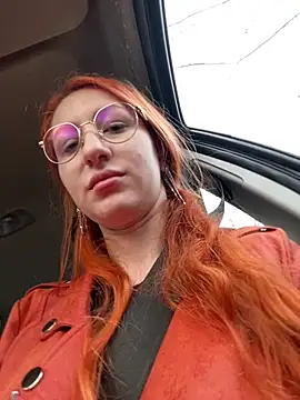 DaddysLittleSlutfox online show from March 16, 3:48 pm