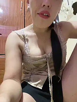 Bear-cute00 online show from September 21, 5:01 am