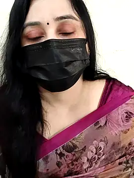 Snapshot of Monica_cams chatting on October 17, 4:38 am Monica cams online show from October 17, 4:38 am