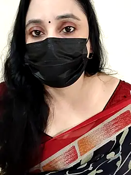 Snapshot of Monica_cams chatting on October 31, 3:25 am Monica cams online show from October 31, 3:25 am