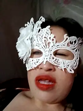 VanGau031694 online show from April 13, 12:03 am