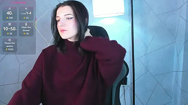 Lynn Martin online show from November 6, 1:09 am